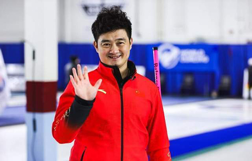 徐晓明最后一局4分神来之笔！中国男壶9-4逆转日本，抢下米兰冬奥末班车门票