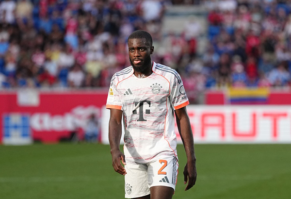 于帕续约谈不拢?法尔克:拜仁拒开戴维斯级签字费